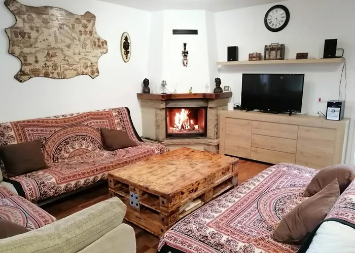 Cardona Holiday home *